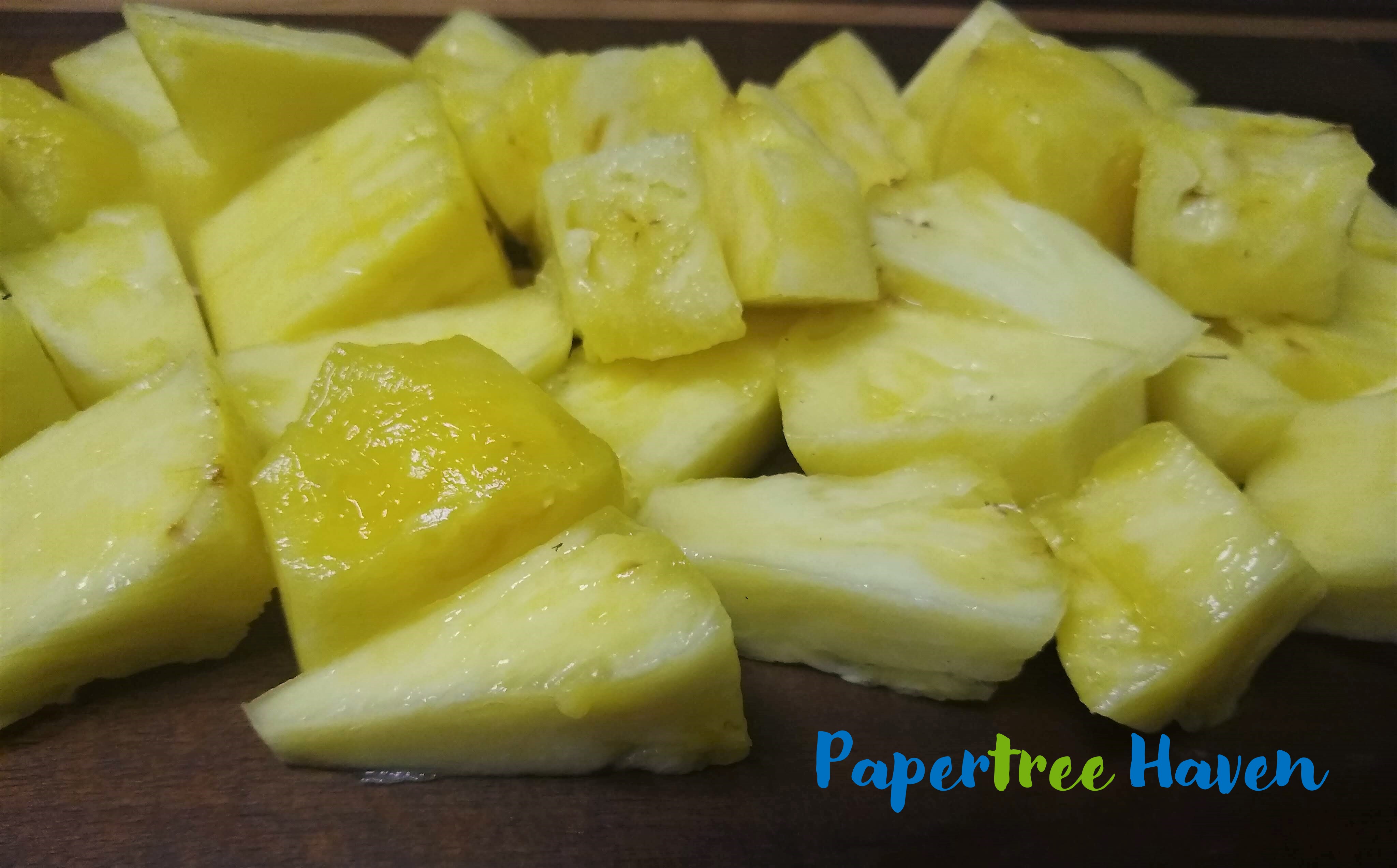 pineapple pieces
